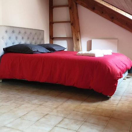 Embrun Cosy Apartment Exterior photo